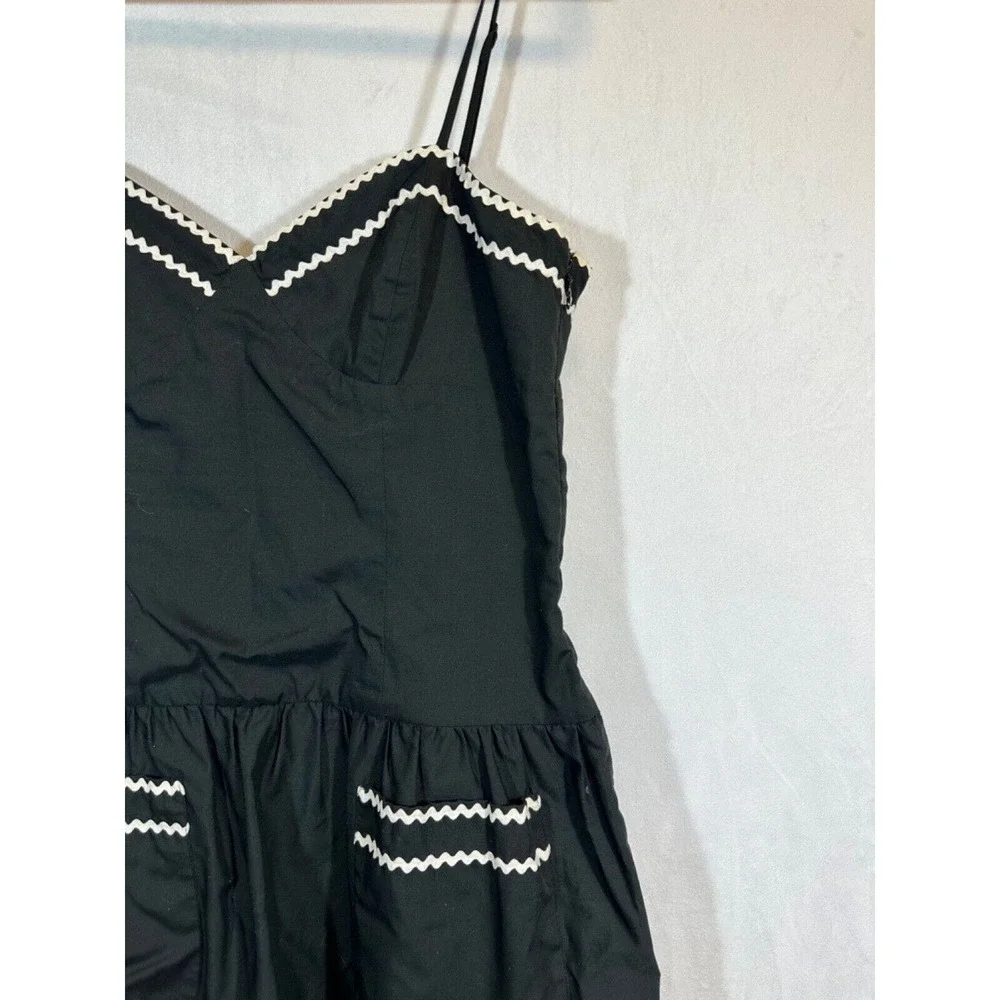 BETSEY JOHNSON Black w/White Rick Rack Trim Sun Dress - 6 - EUC Made in USA A37 - Picture 2 of 6